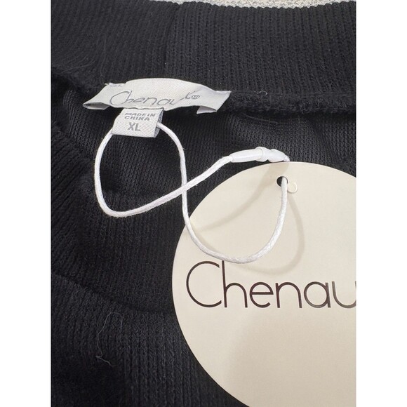 Chenault Women NWT Daisy Beaded Lace Sleeve Black XL Blouse Stretch - Picture 3 of 8